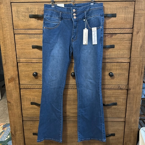 Nina Rossi Denim - -Nina Rossi boot cut jeans